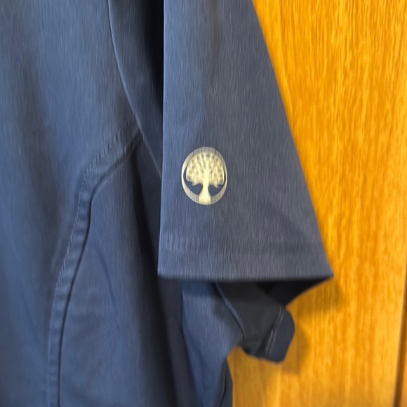 Woman’s Scrub top XL Blue - Picture 3 of 6